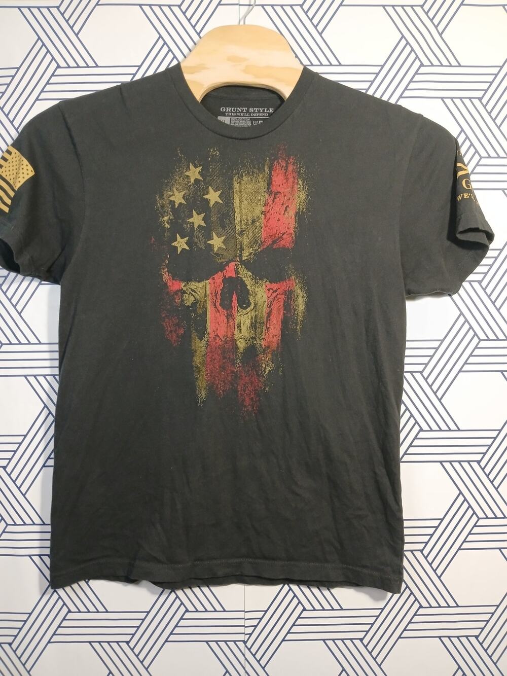 Grunt Style Skull This We'll Defend T-Shirt Size XL